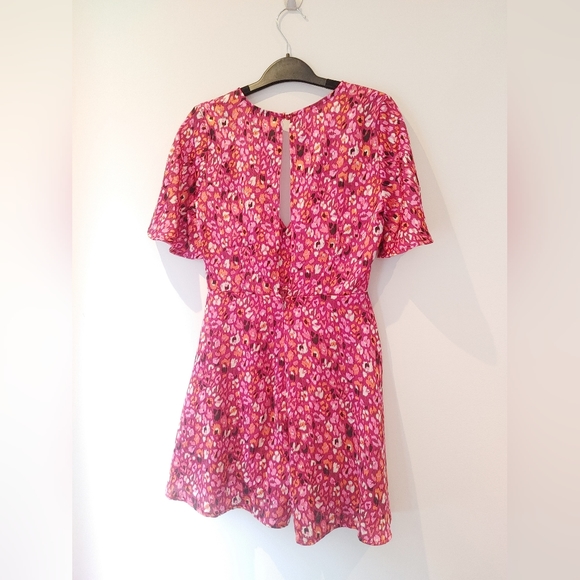 BaeVely Animal Print Romper Size XS - Picture 5 of 5